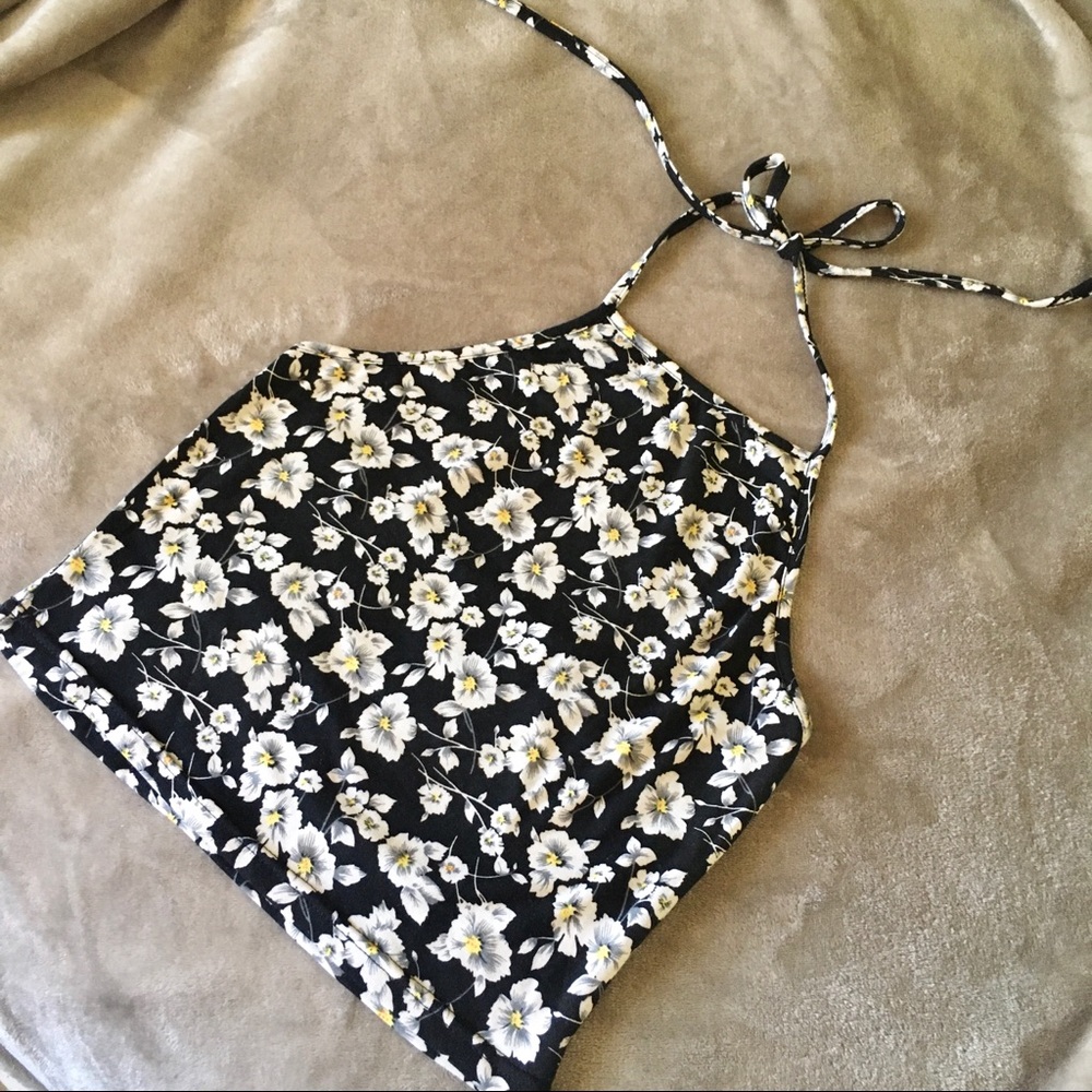 Floral Daisy Halter Crop Top